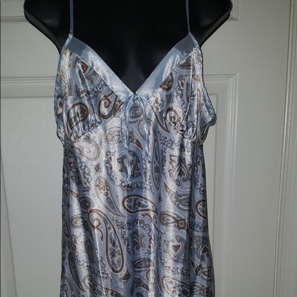 Maidenform nightie